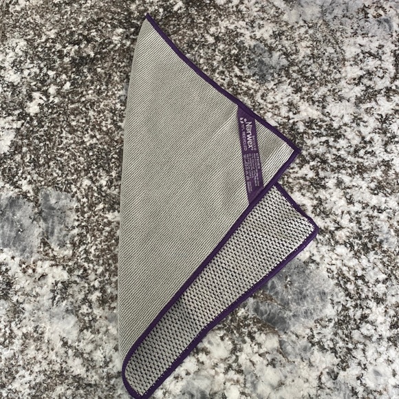 COPY - Graphite w/Purple Trim Diamond Textured Kitchen Cloth by Norwex w/BacLoc… - Picture 7 of 13